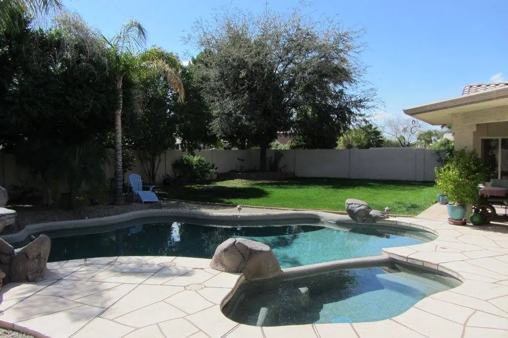 Professional landscape installation experts serving Phoenix, AZ - Leaf It To Me