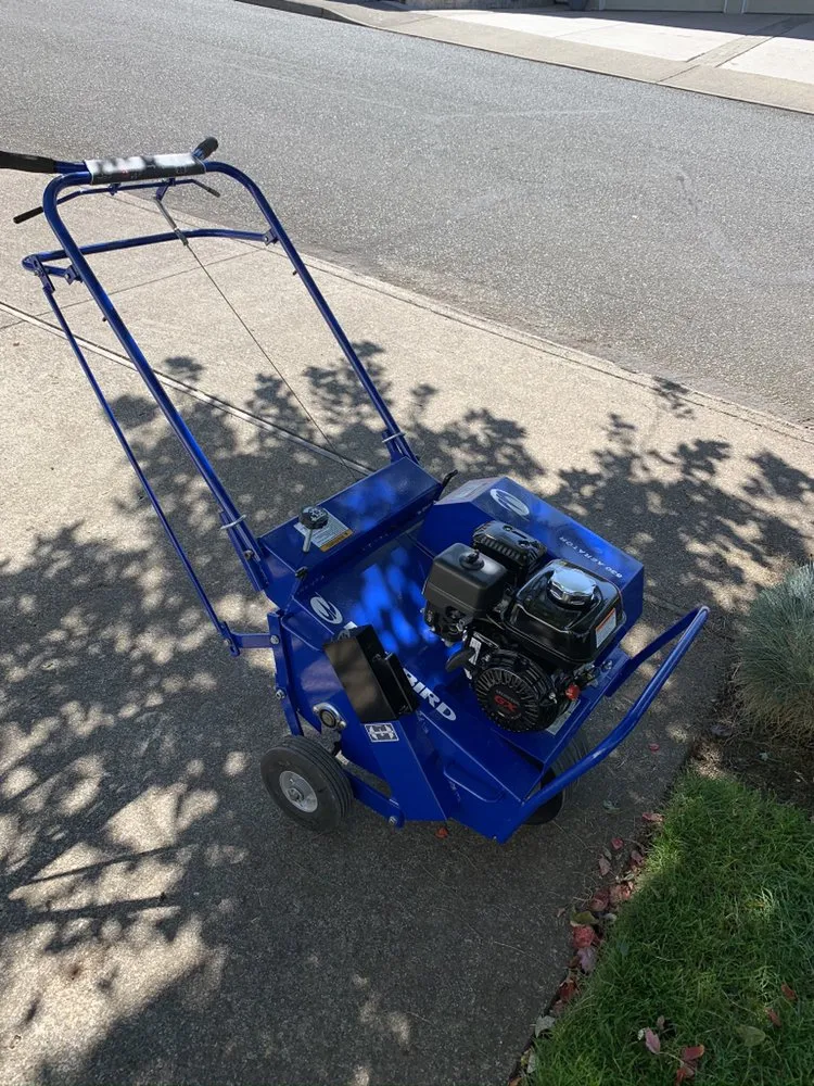 Reliable yard maintenance in Portland, OR by Leaf Landscape