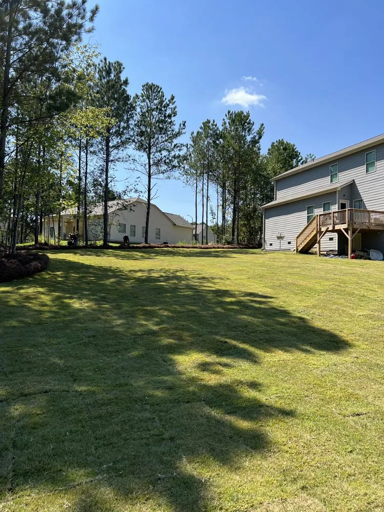 Reliable yard maintenance in Dallas, GA by LEAF Landscaping