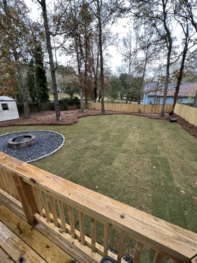 Local lawn care service experts serving Dallas, GA - LEAF Landscaping