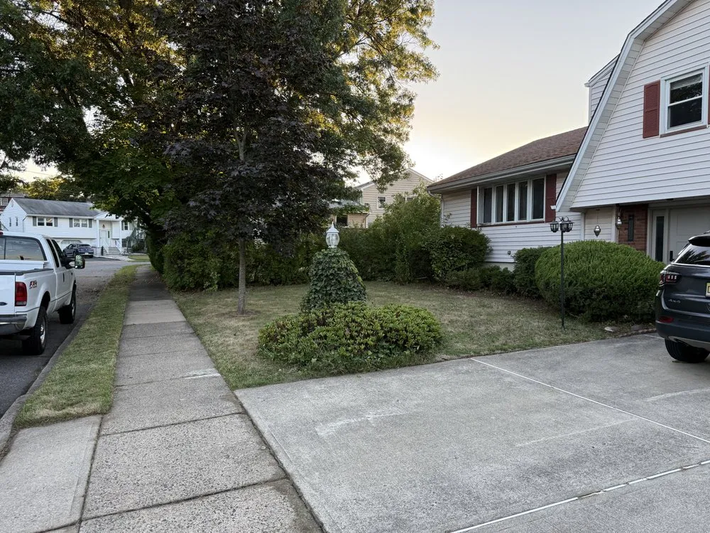 Top-rated garden landscaping experts serving Cliffside Park, NJ - Leaf of Faith Landscaping