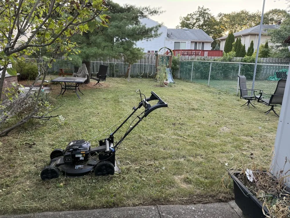 Local yard maintenance experts serving Cliffside Park, NJ - Leaf of Faith Landscaping