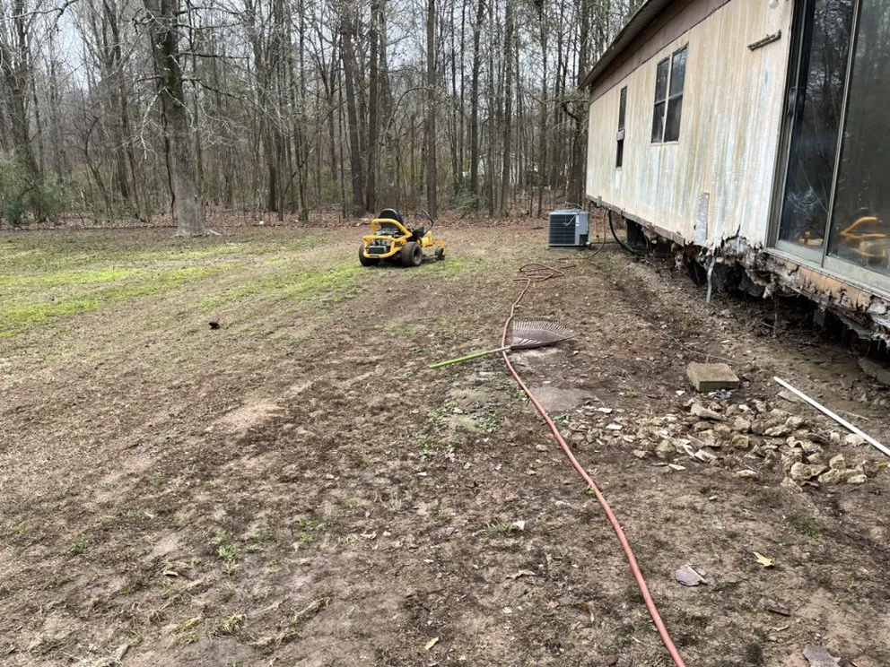 Reliable outdoor landscaping in Shreveport, LA - Leaf Of Faith lawn care