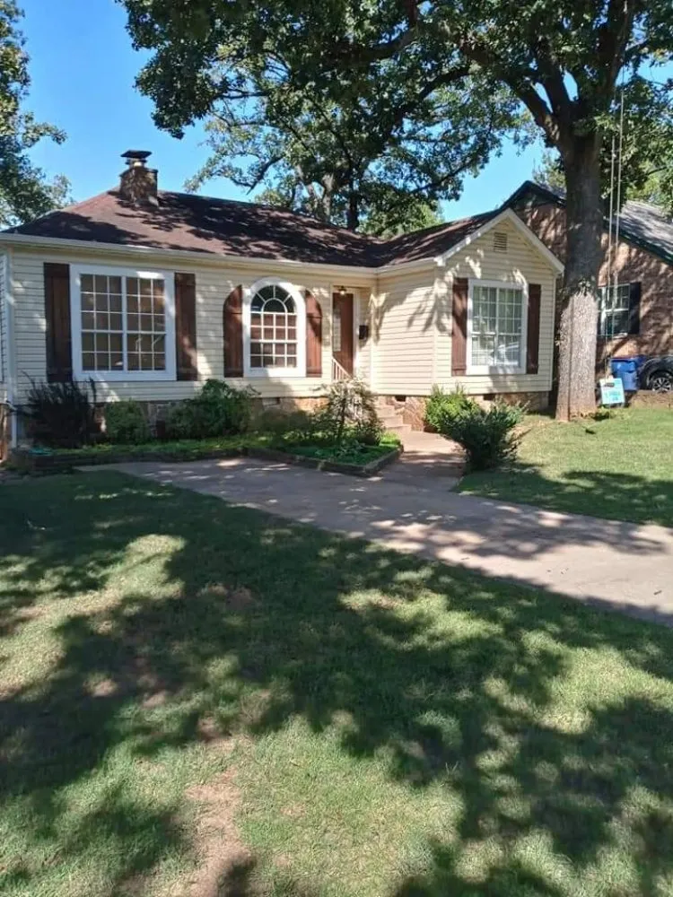 Expert landscape design experts serving Fort Smith, AR - Leaf Vac Lawn Specialist