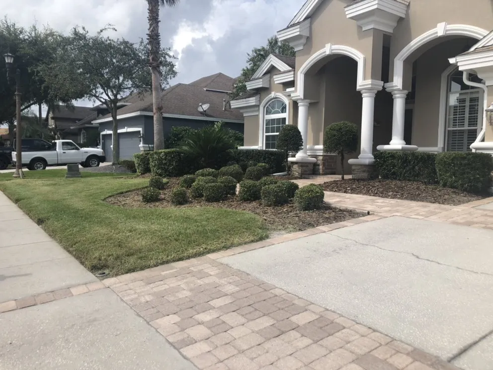 Trusted lawn mowing service near you in Hudson, FL by Leaf’s Lawn Service