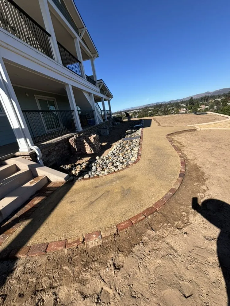 Affordable yard maintenance in Santa Maria, CA by Leafstone Landscape