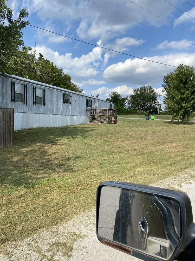 Expert outdoor landscaping for year-round maintenance across Davenport, OK - Leaftys Grass Cuttin