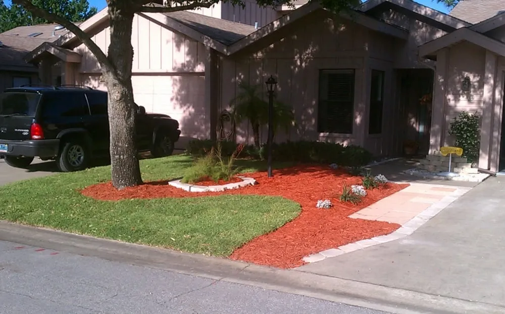 Trusted lawn mowing service experts serving New Smyrna Beach, FL - Leafy Landscape & Lawn Care