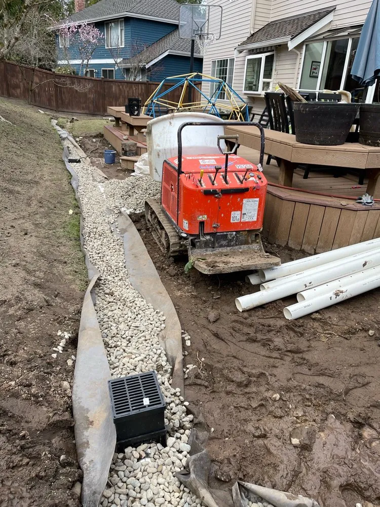 Professional garden landscaping with custom design in Covington, WA by Leafy landscape