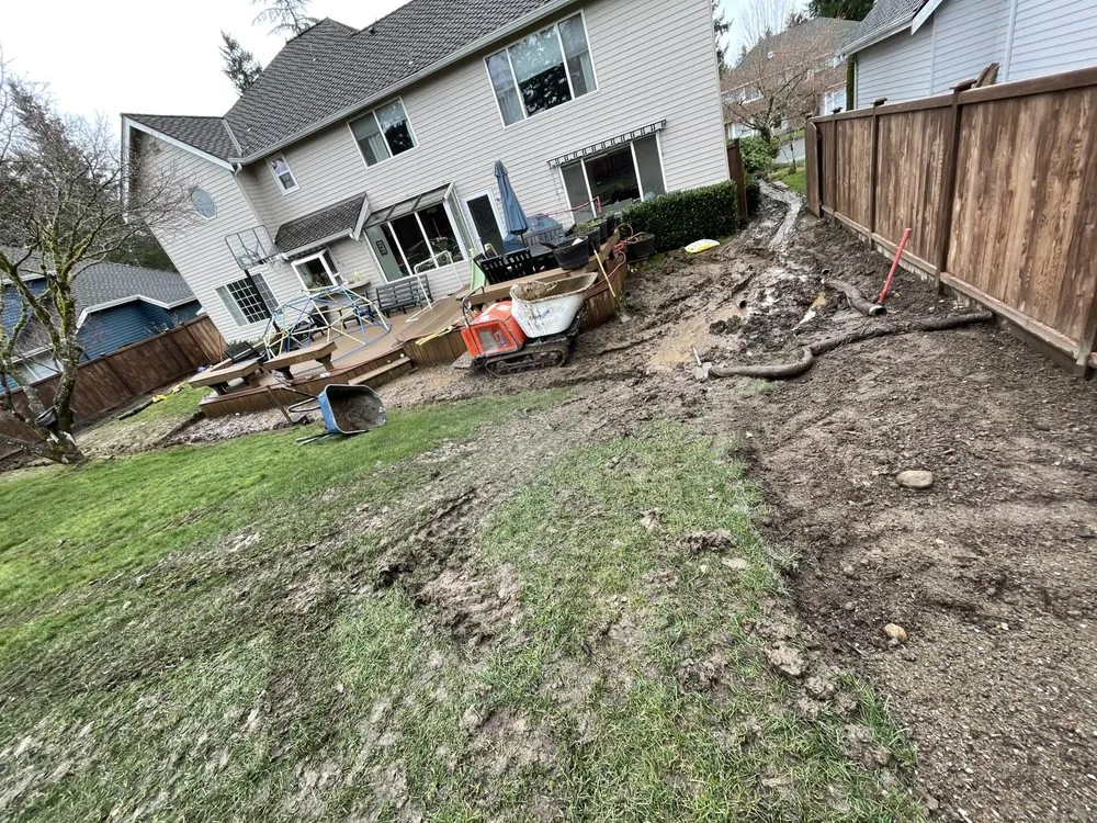 Professional outdoor landscaping for homes in Covington, WA by Leafy landscape