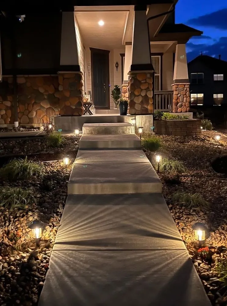 Custom yard maintenance in Elk Grove, CA - Leafy Landscape