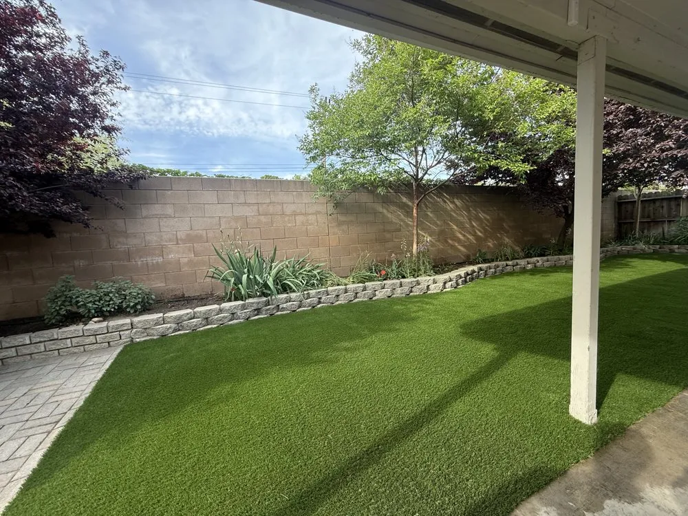 Local outdoor landscaping experts serving Elk Grove, CA - Leafy Landscape