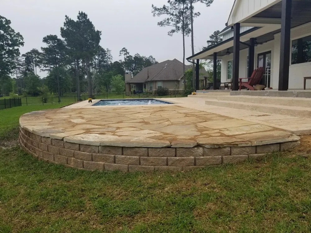 Top-rated lawn mowing service for homes across Lufkin, TX - Leal Landscaping & Sprinklers