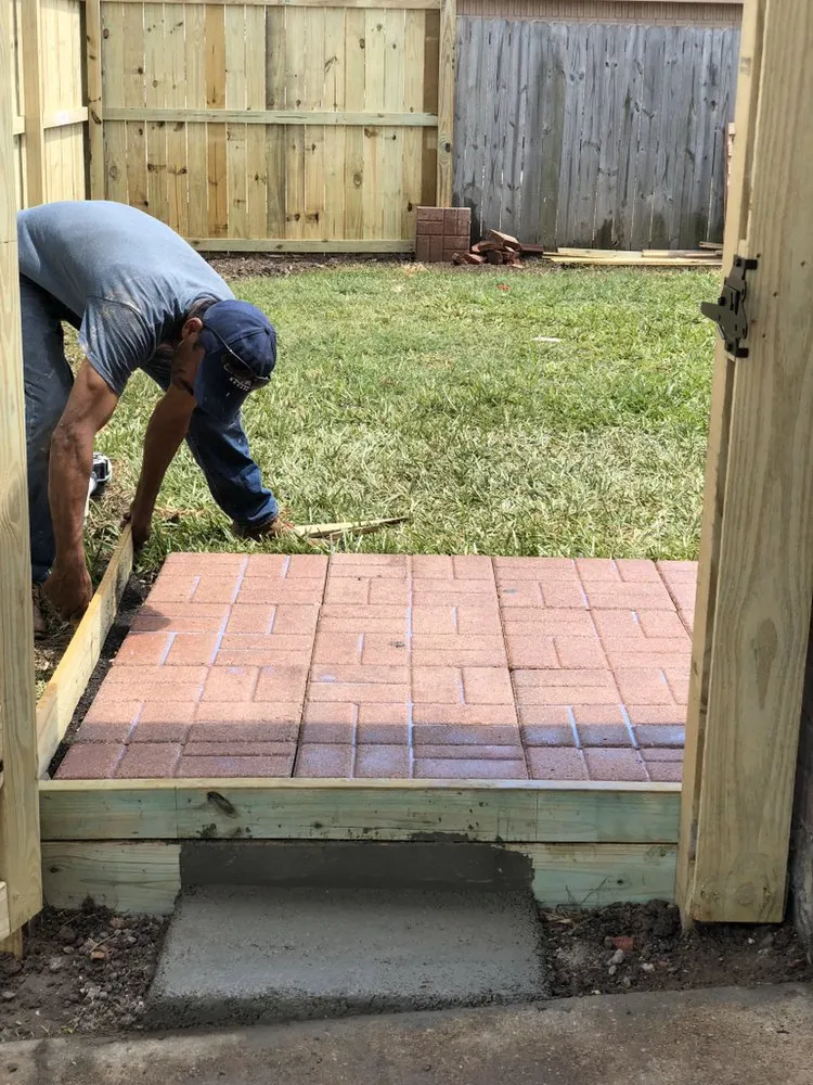 Reliable yard maintenance for residential properties in Rio Hondo, TX by Leal lawn care & Landscaping