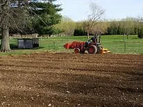 Trusted landscape installation experts serving Narvon, PA - Leaman Enterprise