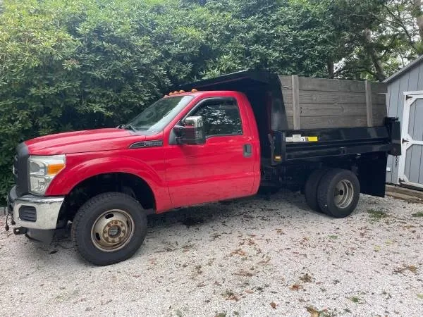 Professional garden landscaping for year-round maintenance across Austintown, OH - Learn's Lawn & Landscaping