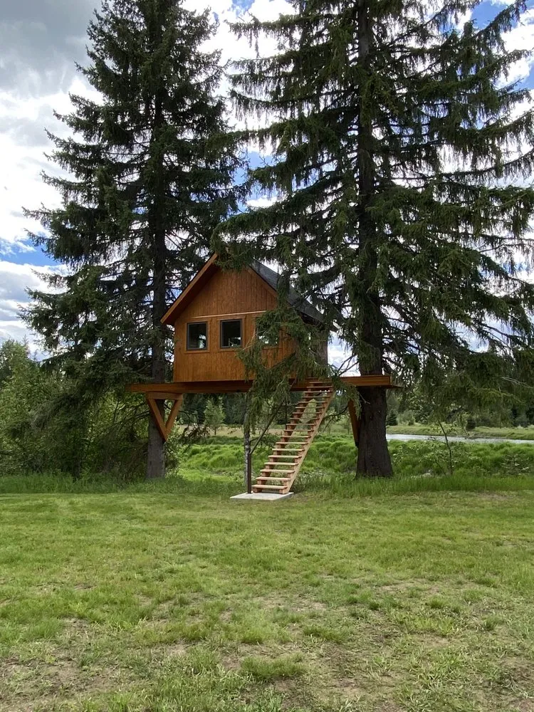 Professional garden landscaping for beautiful yards across Dalton Gardens, ID - Leas Contracting Services