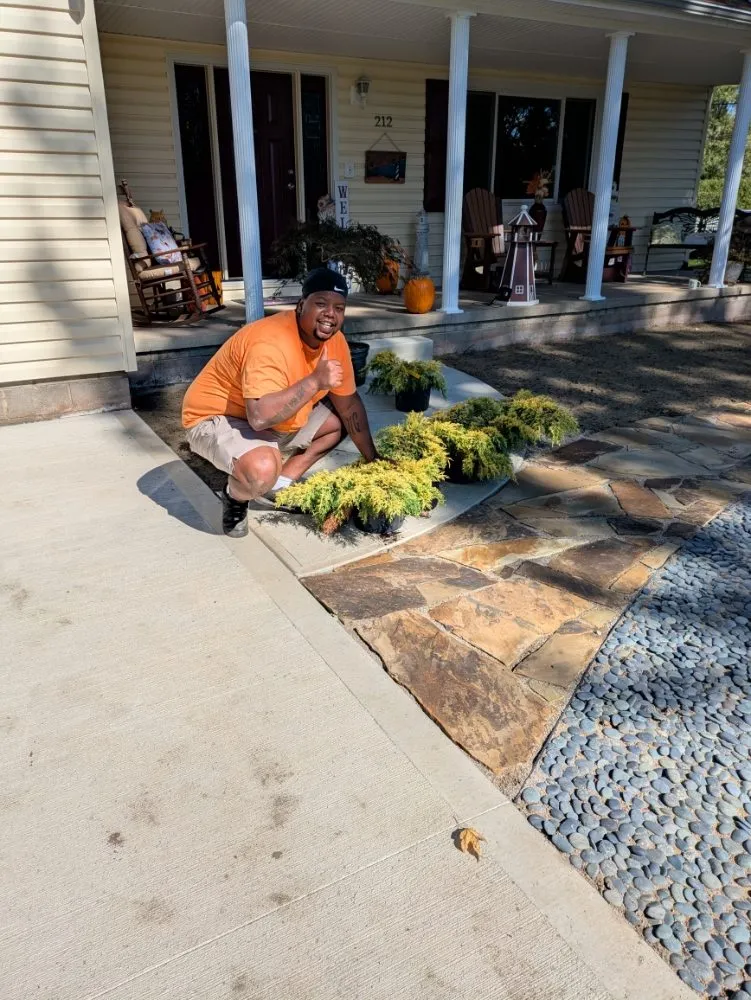 Custom yard cleanup service experts serving Madison, OH - Leasure Landscapes & Design