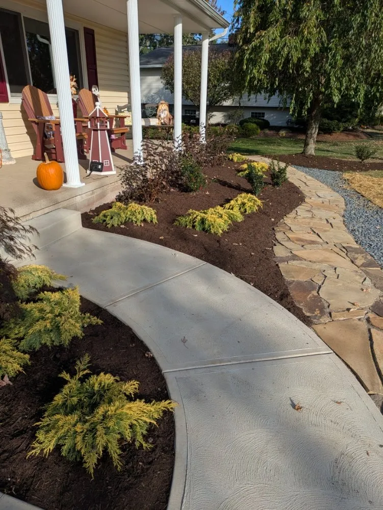 Custom yard cleanup service experts serving Madison, OH - Leasure Landscapes & Design