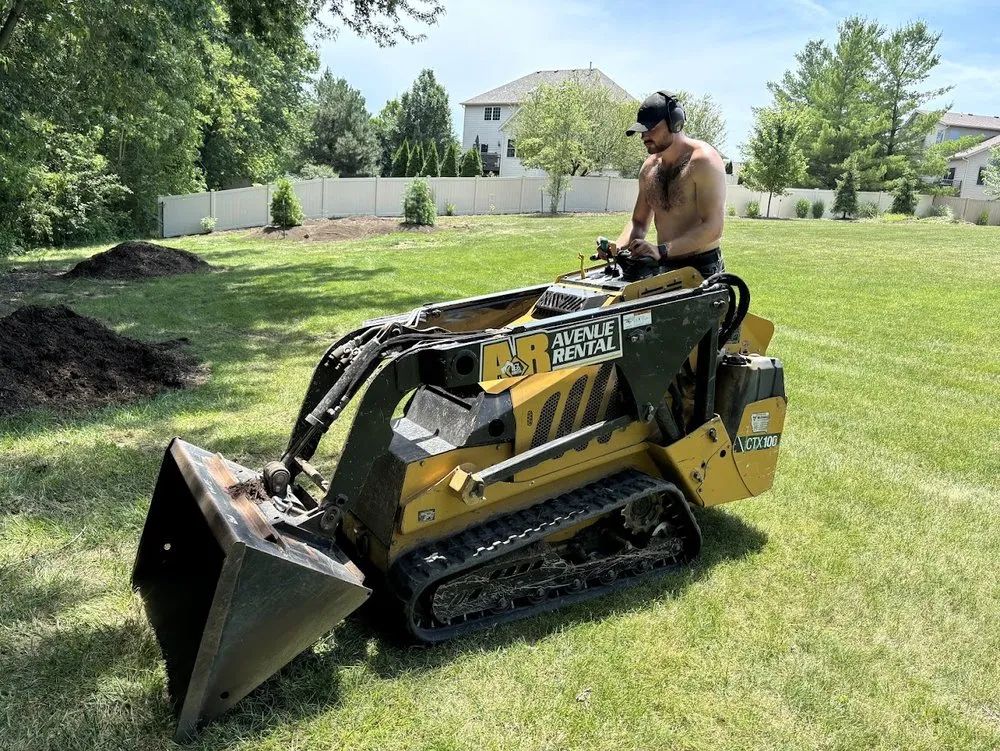 Expert outdoor landscaping in Bettendorf, IA by Leathers Construction Group