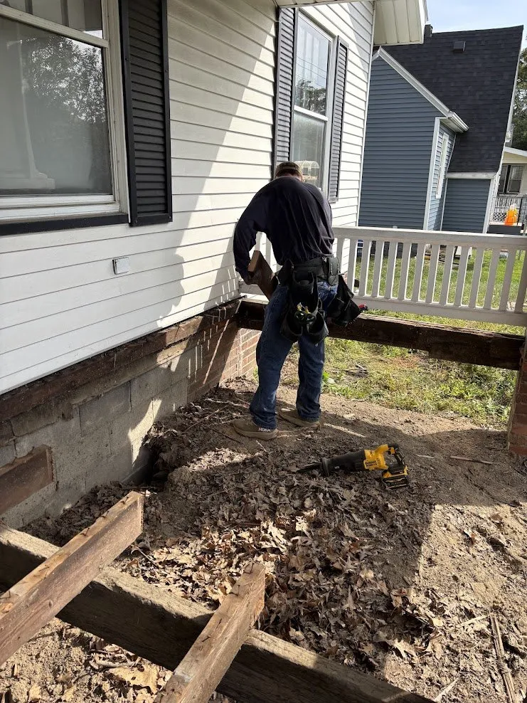 Trusted yard maintenance in Bettendorf, IA by Leathers Construction Group