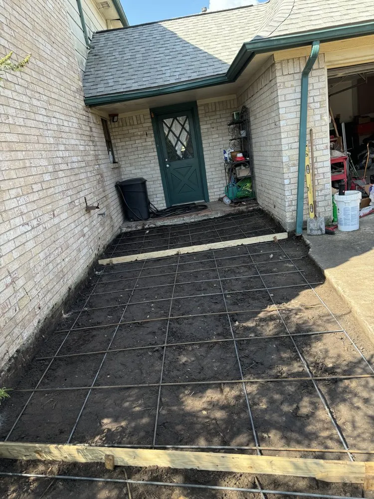 Custom residential landscaping for outdoor upgrades across La Porte, TX - Leatherwood Lawn Specialists