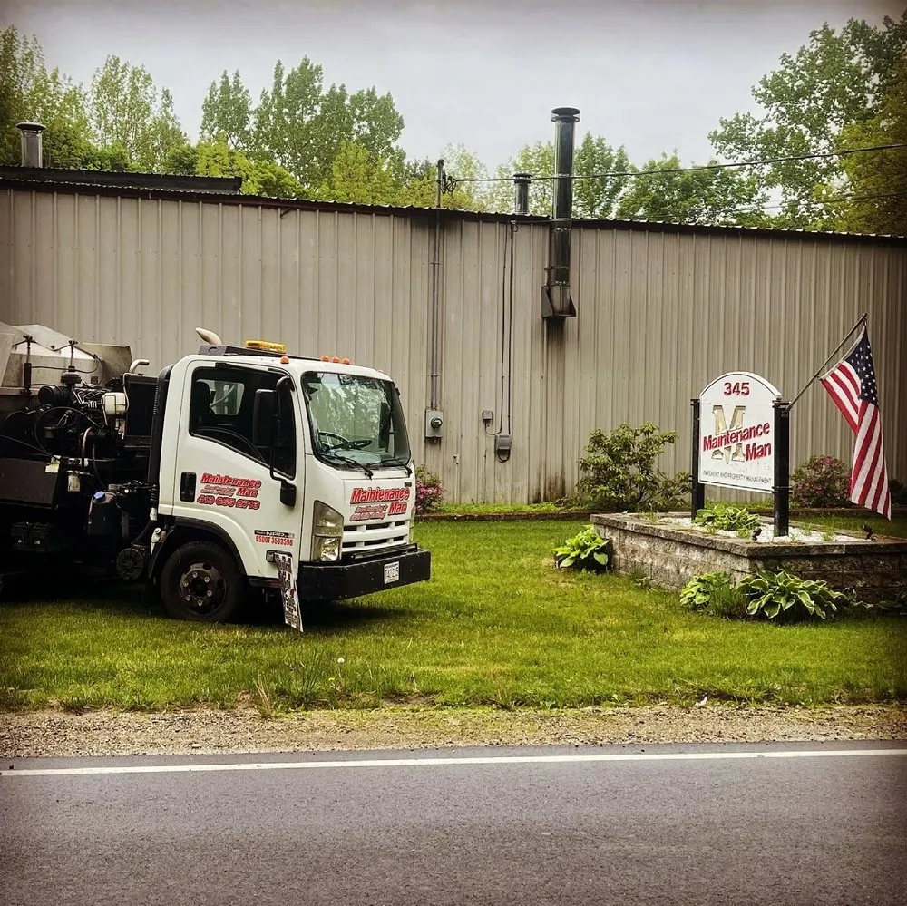 Custom residential landscaping experts serving Hinsdale, MA - LeBeau Business Group