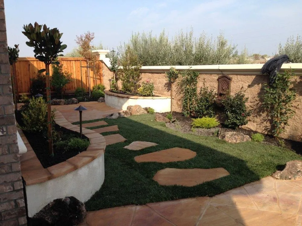 Expert residential landscaping in Brentwood, CA - Lebec