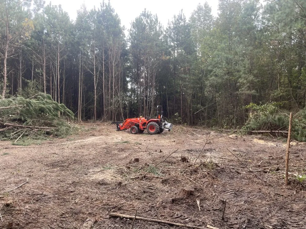 Top-rated garden landscaping near you in Suffolk, VA by Lebron Farm Works