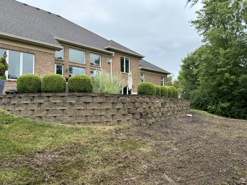 Expert yard maintenance with custom design across Dayton, OH - Ledbetters Lawn Care