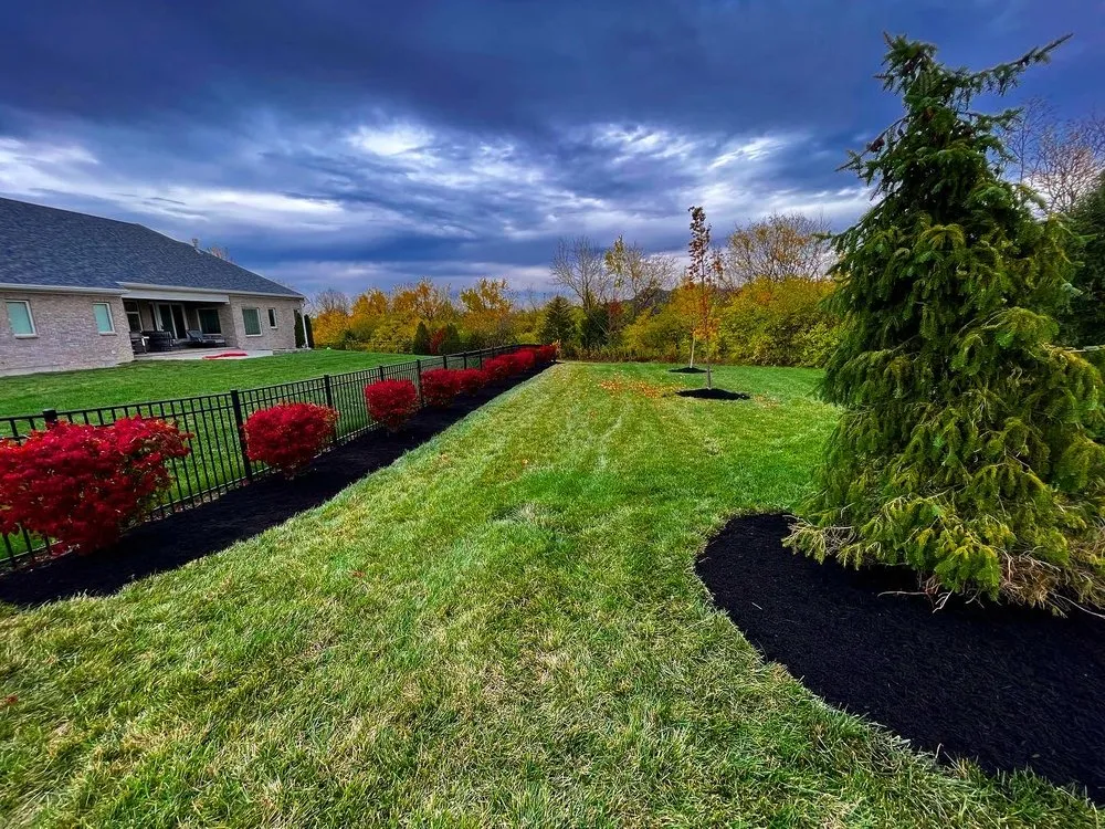 Custom yard maintenance experts serving Dayton, OH - Ledbetters Lawn Care