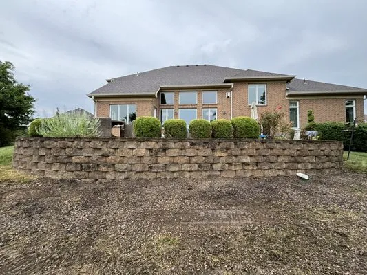 Ledbetters Lawn Care Logo