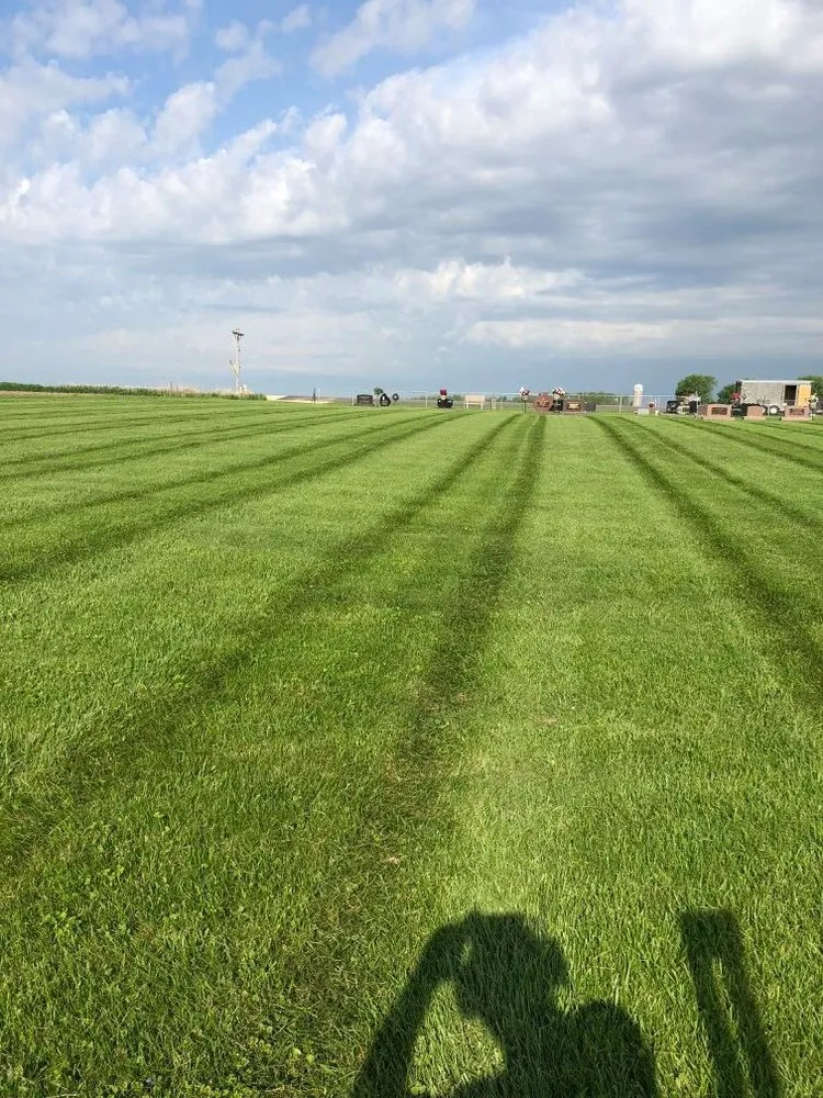 Affordable yard maintenance experts serving Houston, MN - Ledebuhr Outdoor Services