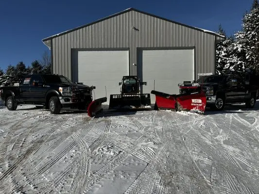 Ledebuhr Outdoor Services Logo