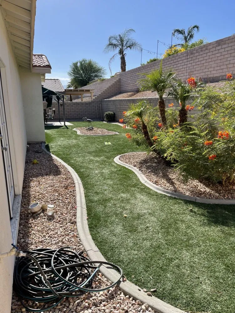 Reliable yard cleanup service with custom design in Coachella, CA by Ledezma's Gardening