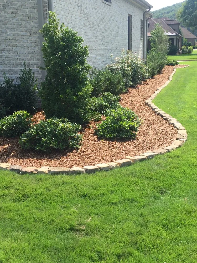 Affordable residential landscaping in Brownsboro, AL - Ledford's Landscaping