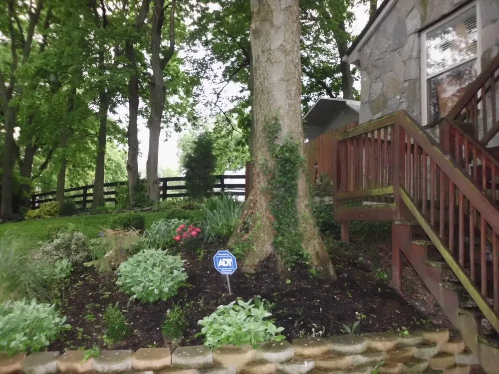 Trusted landscape installation in Lexington, KY by Ledford's Lawn & Landscaping