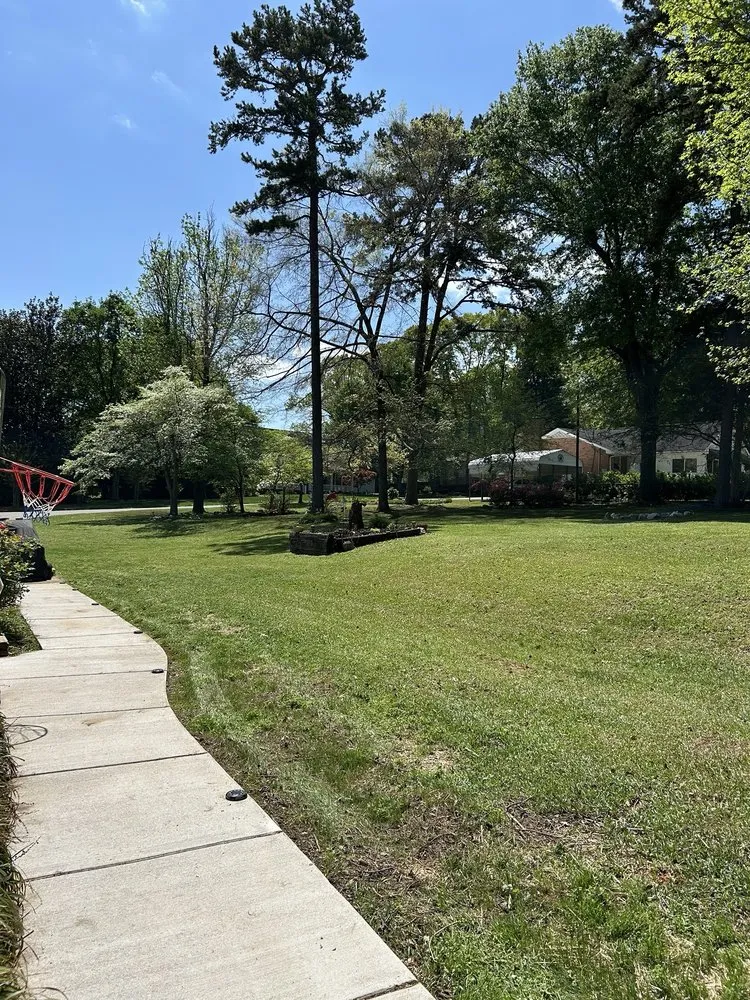 Expert residential landscaping experts serving Cramerton, NC - Ledford’s Lawn Service