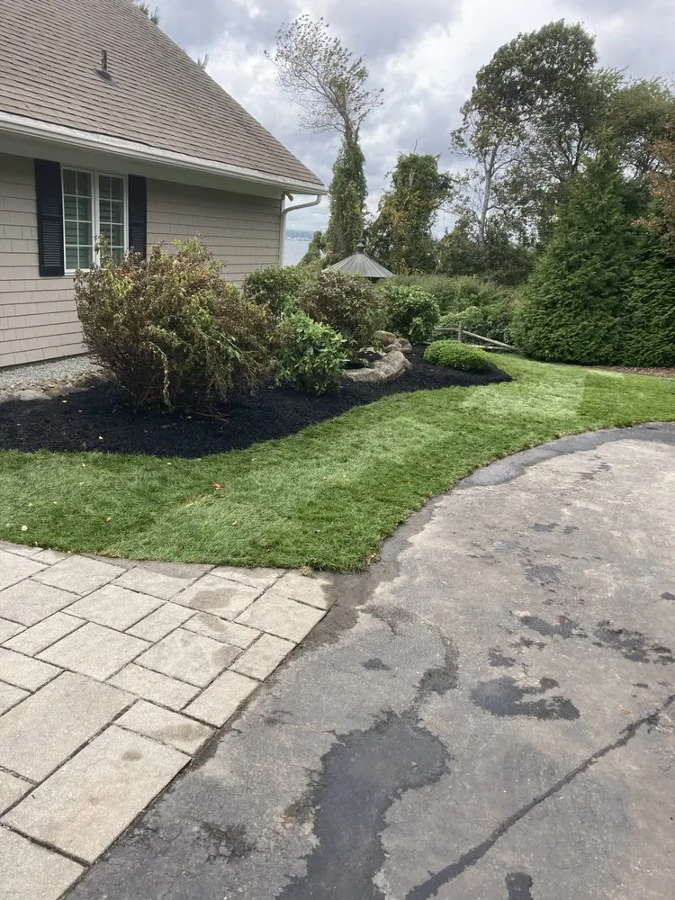 Top-rated landscape installation in Foster, RI by Lee Brothers & Sons
