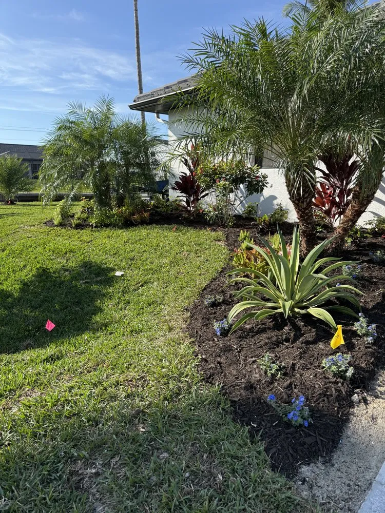 Affordable yard cleanup service for outdoor upgrades across Fort Myers, FL - Lee County Landscaping