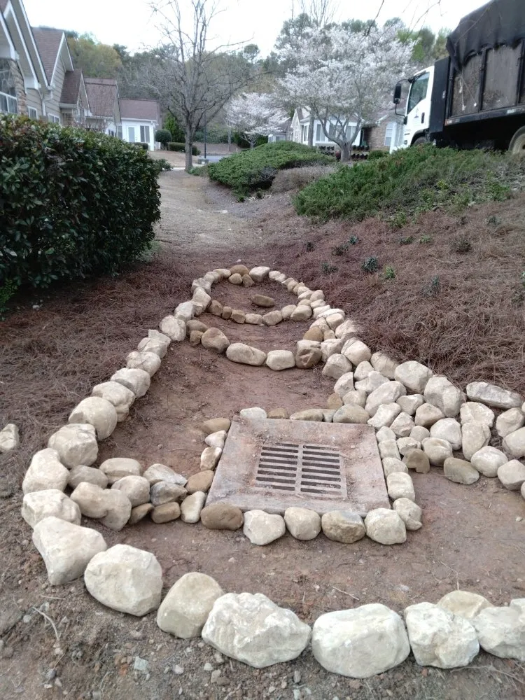 Top-rated residential landscaping in Mableton, GA by Lee Landscaping