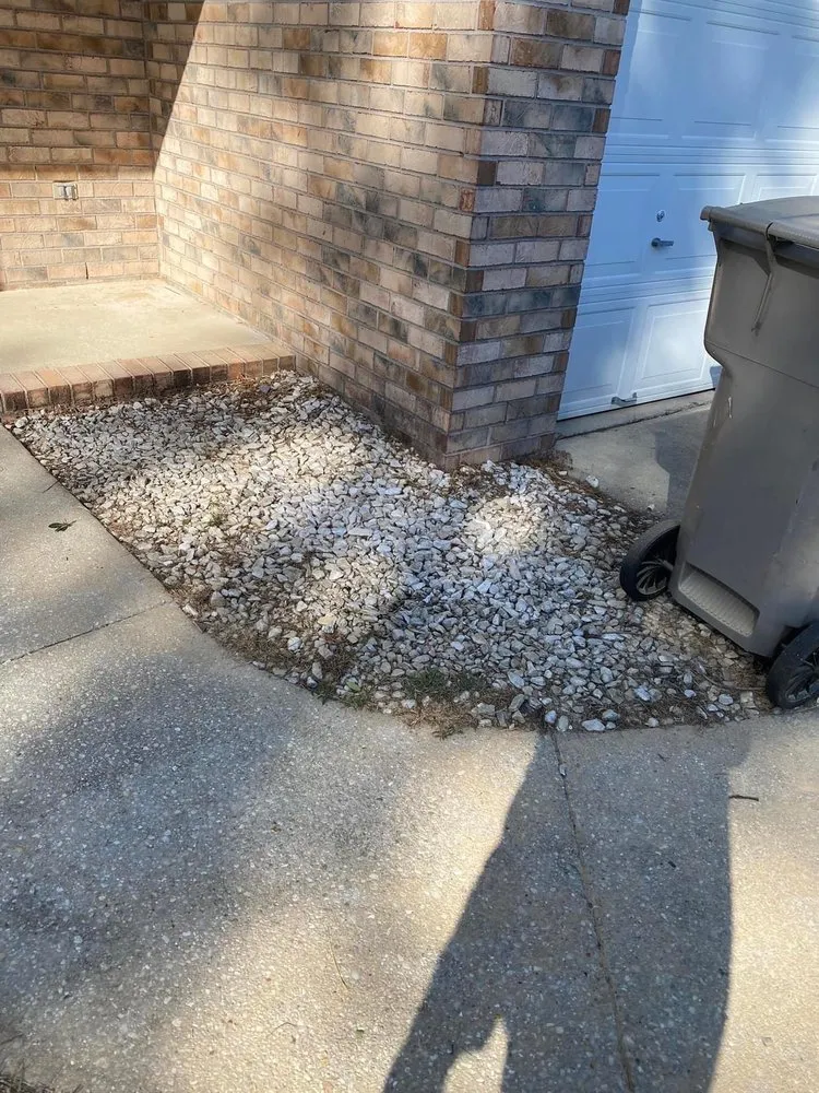 Custom yard maintenance in Pensacola, FL by Lee Lawn and Garden