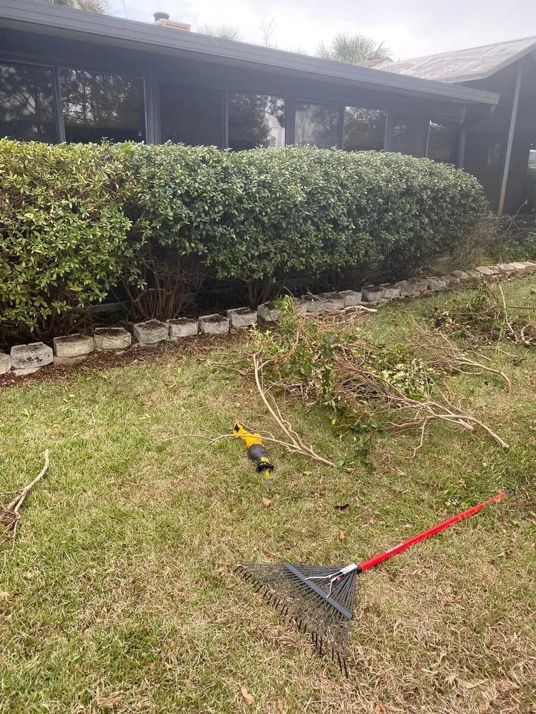 Reliable residential landscaping experts serving Pensacola, FL - Lee Lawn and Garden