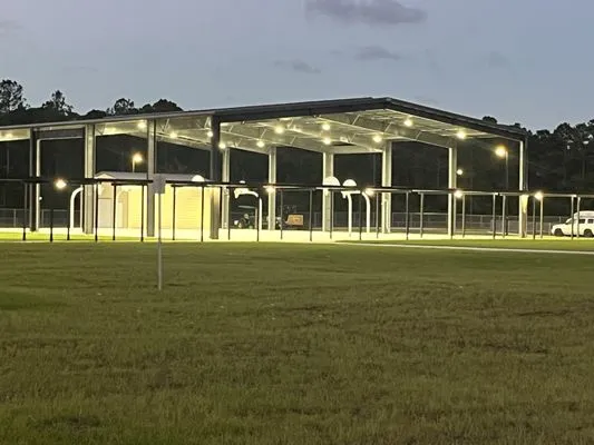 Lee Maintenance Logo