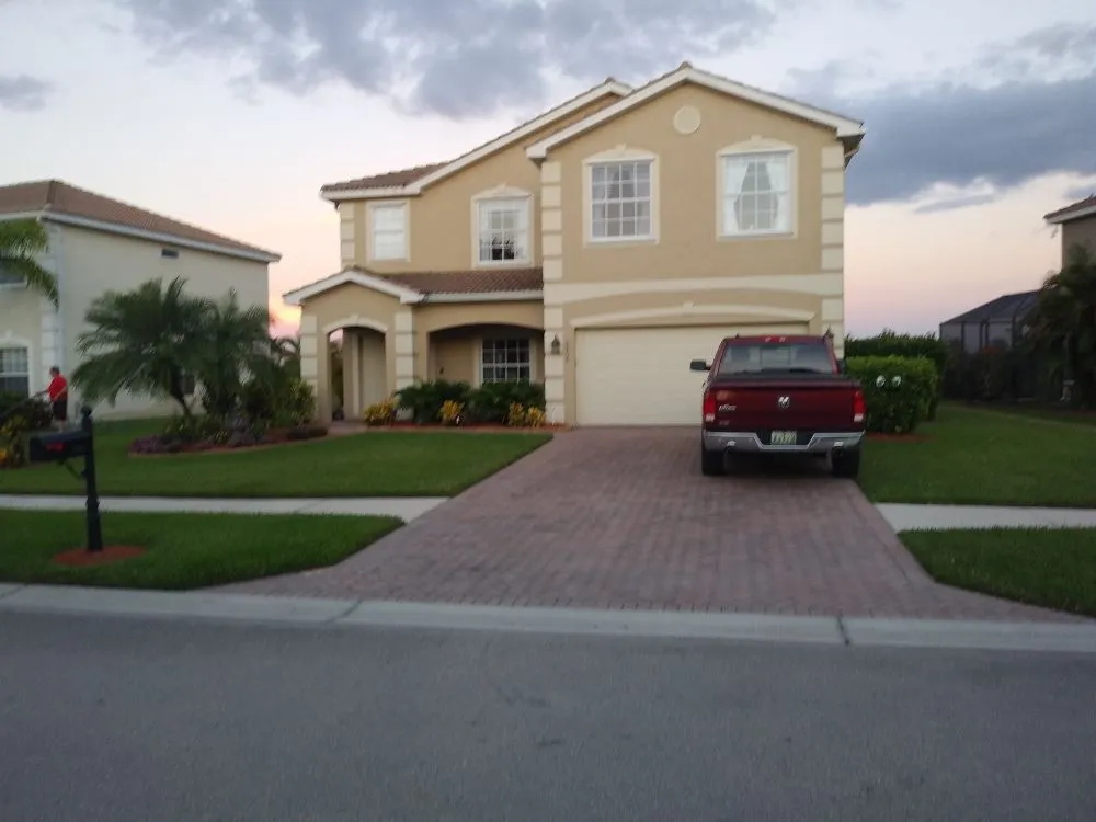 Local garden landscaping for outdoor upgrades in Naples, FL by Lee The Lawn Man