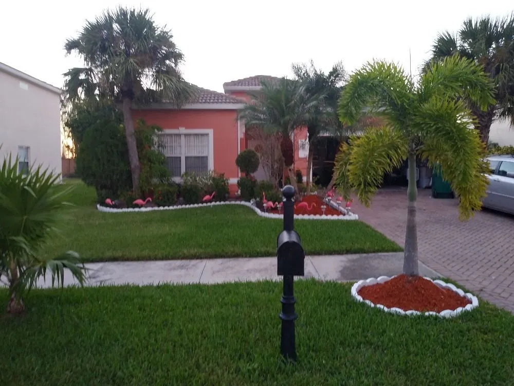 Reliable garden landscaping for outdoor upgrades across Naples, FL - Lee The Lawn Man
