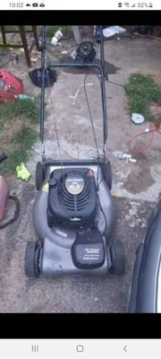 Leek's Lawn Mower Service