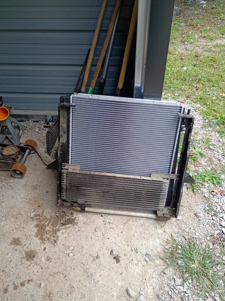 Trusted yard cleanup service in Emporia, VA - Lee’s Auto Shop & Lawn Care