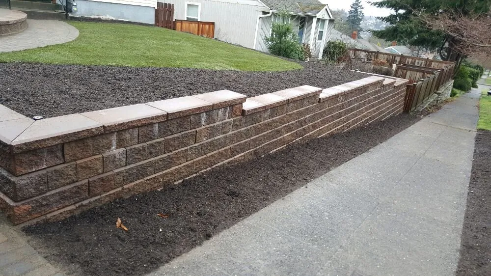 Custom yard maintenance for outdoor upgrades across Seattle, WA - Lee's General Landscaping and Yard Clean Up