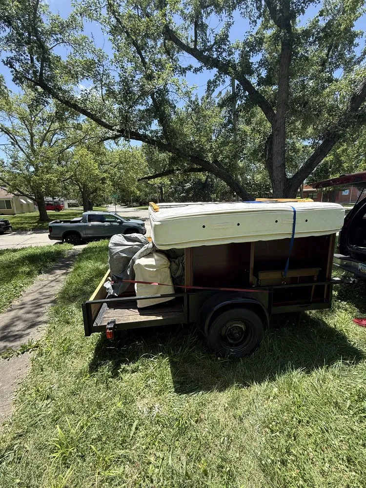 Expert residential landscaping experts serving Topeka, KS - Lees Junk Removal and Lawn Maintenance